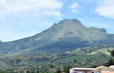 La montagne Pelée à Saint-Pierre